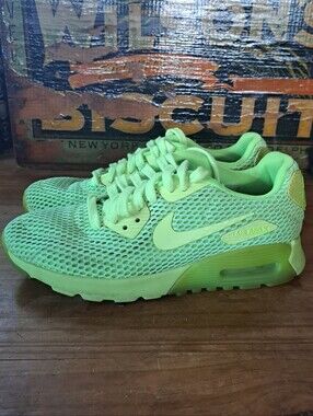 Nike WMNS Air Max 90 Ultra BR Sneakers Women's 7.5 Ghost/Electric Green 725061